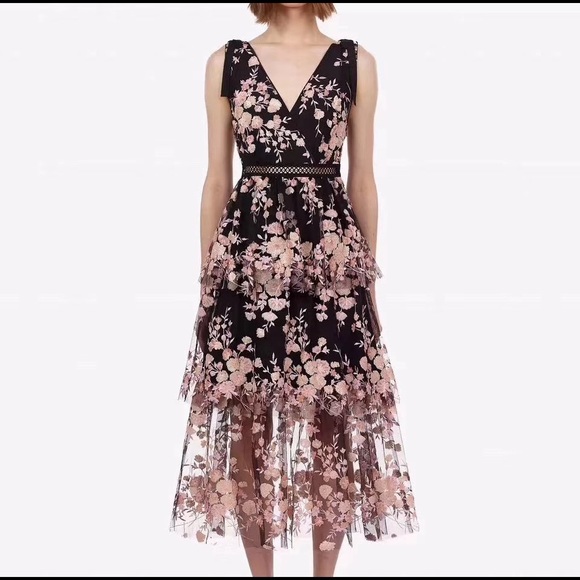 Self-Portrait Dresses & Skirts - Self-Portrait midnight floral mesh dress